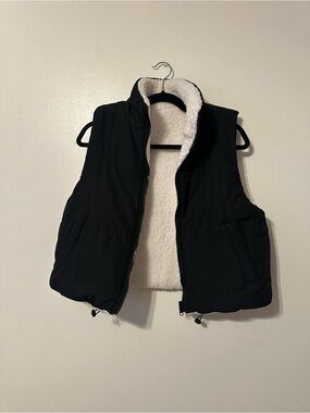 Black Puffer Vest - reversible
